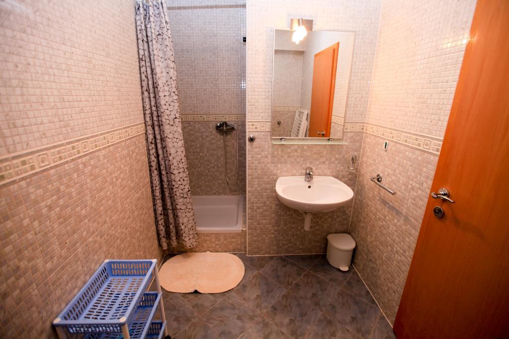 Apartments Miroslav Povljana Bagian luar foto